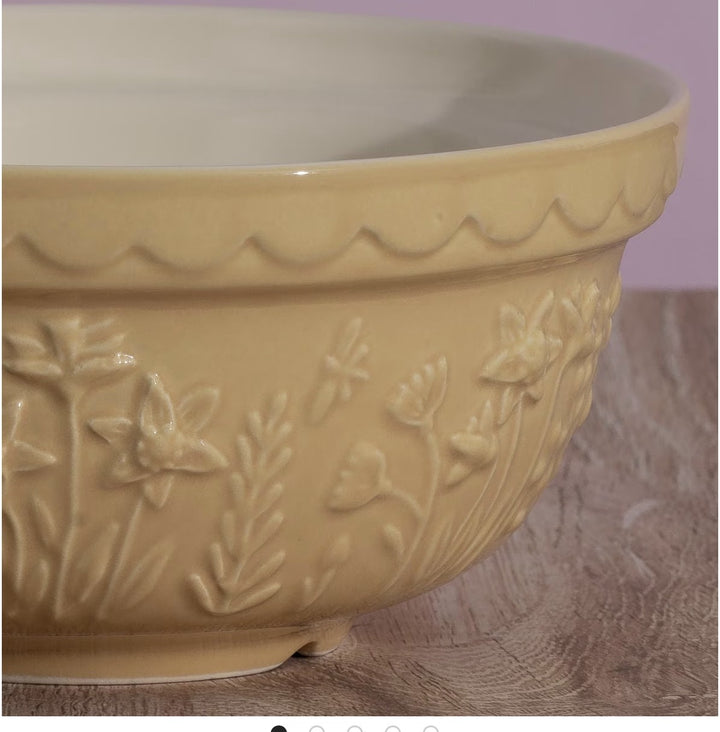 MASON CASH MEADOW BOWL DAFFODIL 21CM