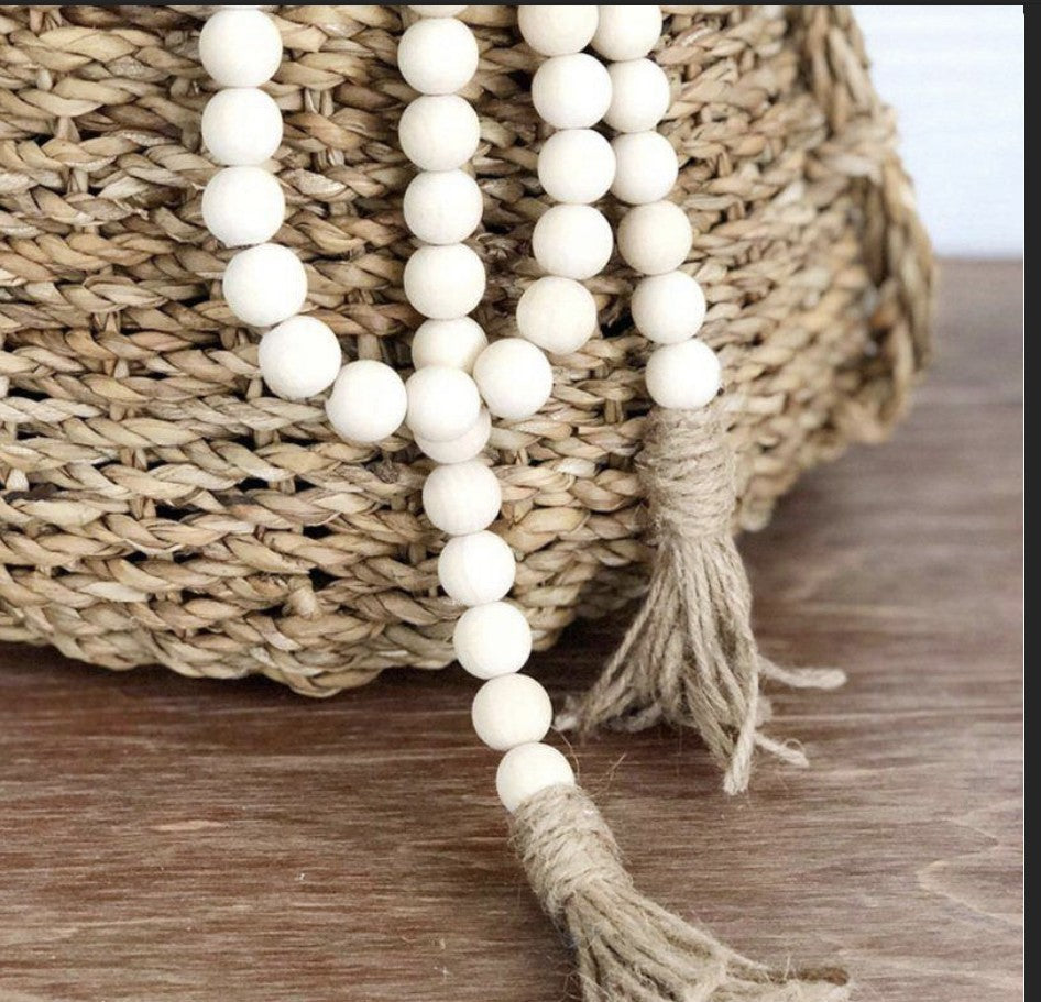 WOOD WHITE BEADS GARLAND