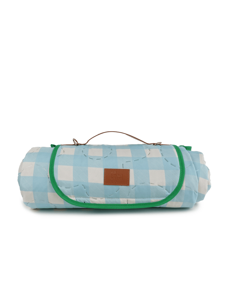 THE SOMEWHERE CO PICNIC RUG BLUEBERRY