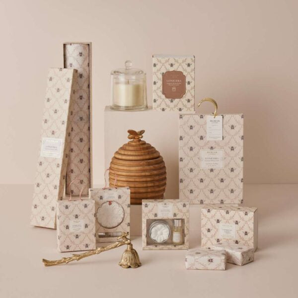 LONICERA HONEYSUCKLE SCENTED HANGING SACHETS X4