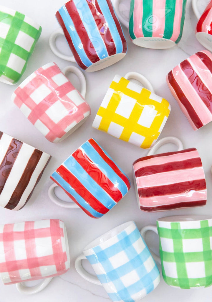 NOSS & CO MUG CORNFLOWER BLUE GINGHAM