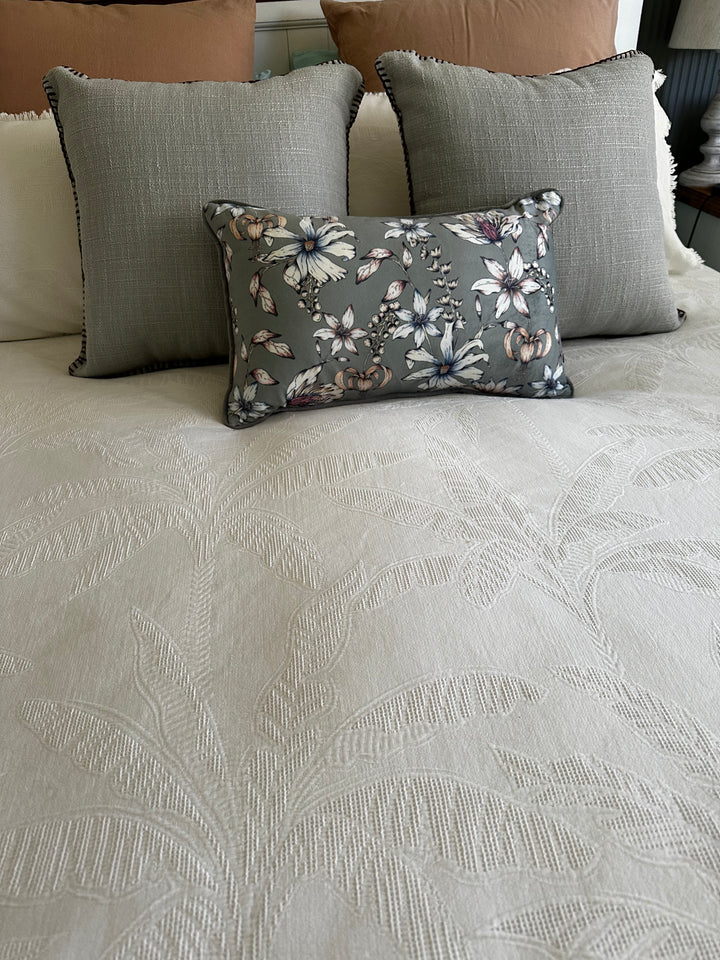 MALDIVES QCS JACQUARD WHITE QUEEN BED
