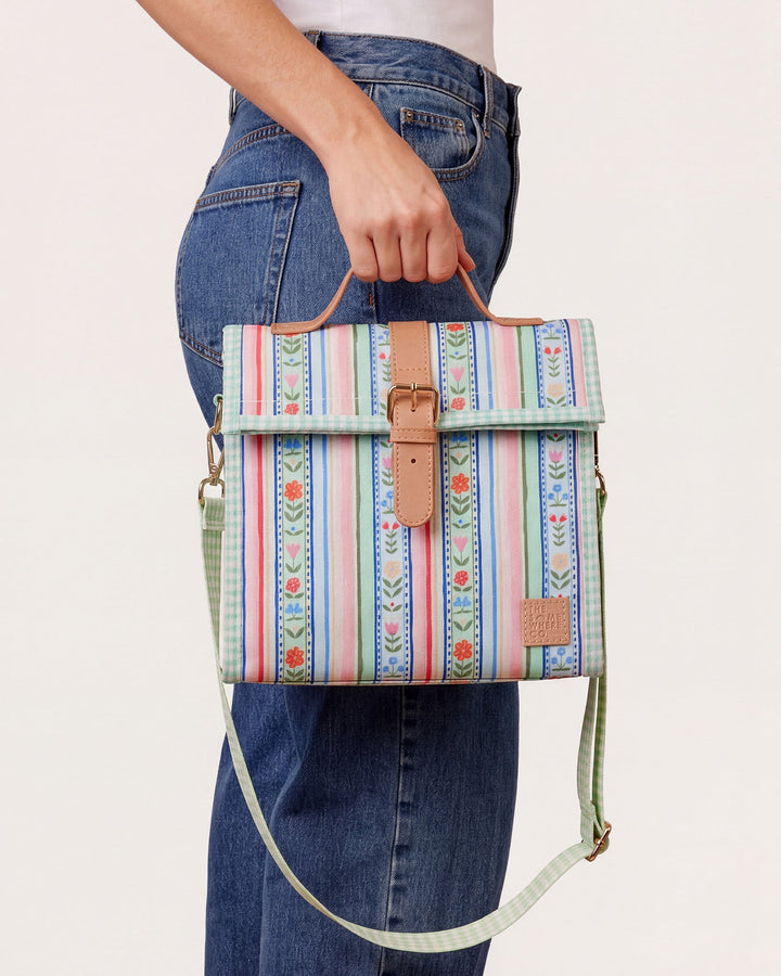 THE SOMEWHERE CO BUTTERCUP LUNCH SATCHEL
