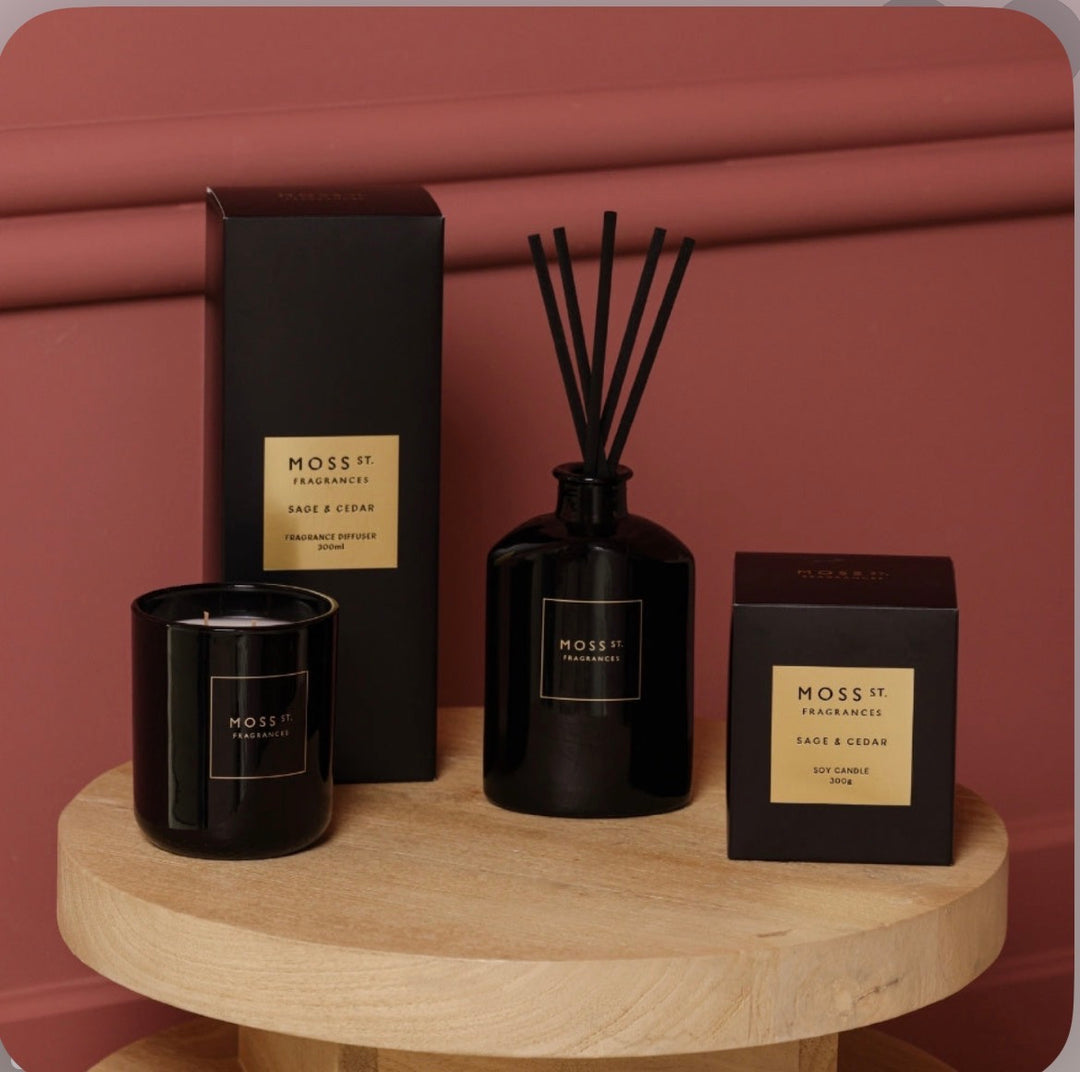 MOSS ST CANDLE SAGE & CEDAR 300G