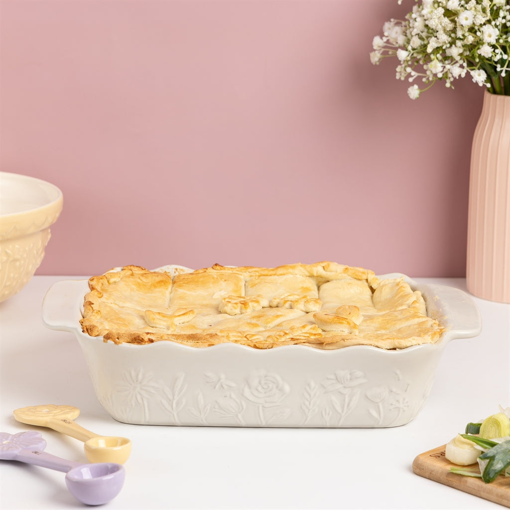 MASON CASH MEADOW MEDIUM OVEN DISH 1.7L